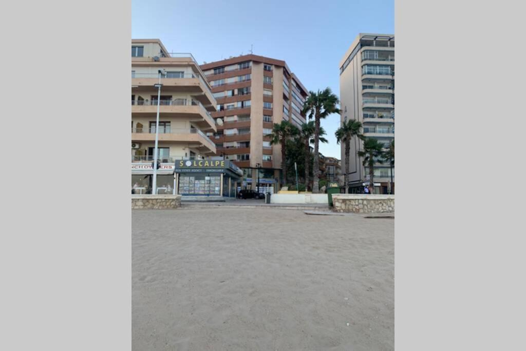 卡尔佩Apartamento En 1º Linea De Playa公寓 外观 照片